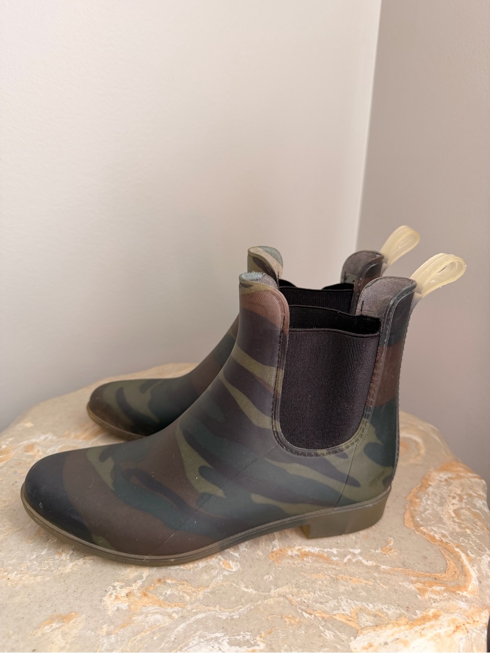 J. Crew Size 8 Chelsea Rain Boots Camouflage Brown Green Matte